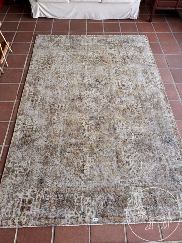 Bild 052 - Teppich