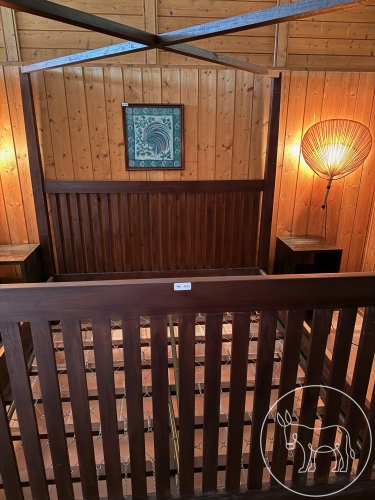 093 - Himmelbett aus Tropenholz