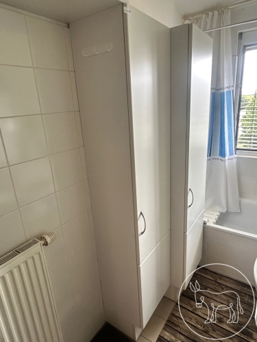 022 - Badezimmerschrank