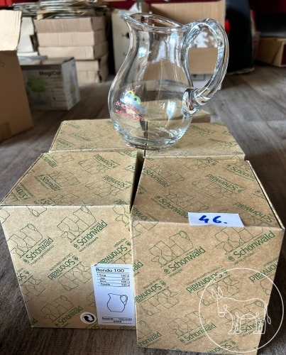 46 - Wasserkrug Glas