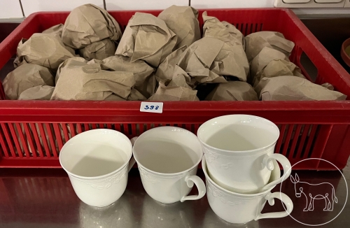 Bild 398 - Porzellan Kaffeetassen