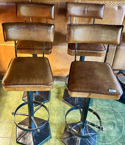 Bild 029 - Barhocker