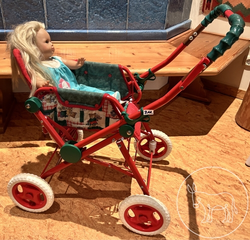 Bild 211 - Kinderwagen