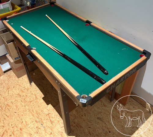 Bild 242 - Kleiner Billard Tisch