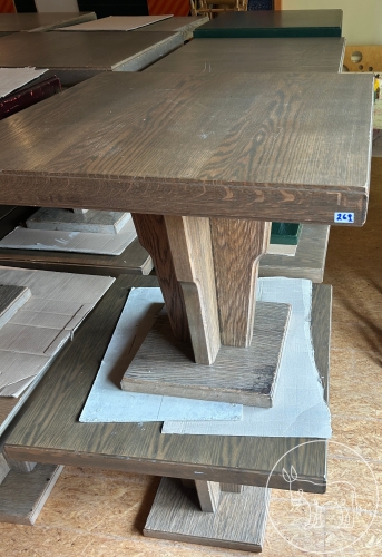 Bild 269 - Tisch