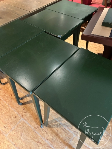 Bild 274 - Tisch