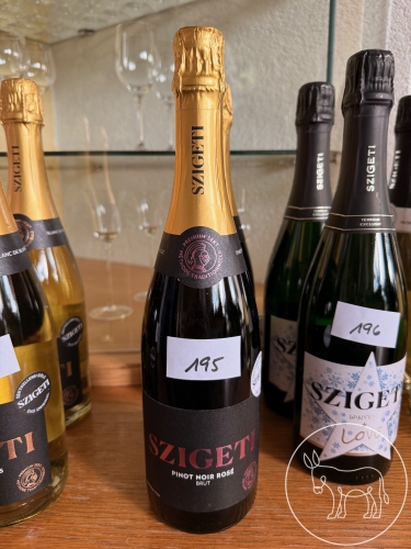195 - 2Fl. Szigeti, Pinot Noir Rosé Sekt