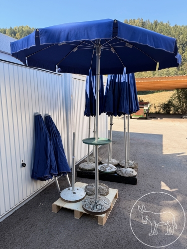 030 - Sonnenschirm blau