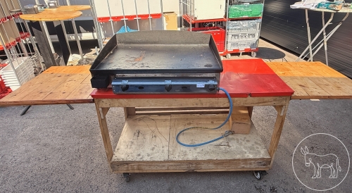 066 - Grillstation