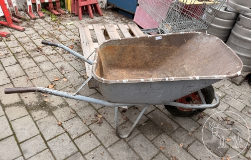 Bild 009 - Schubkarre