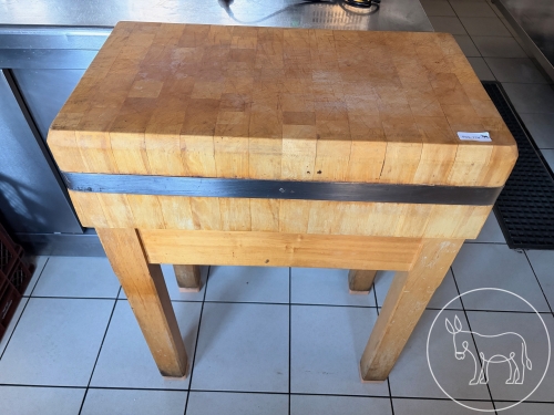 Bild 174 - Hackstock