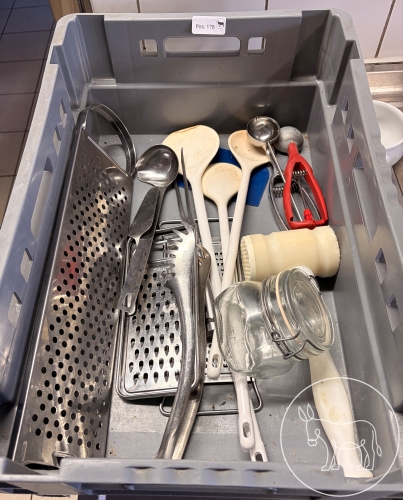 Bild 178 - Kochutensilien