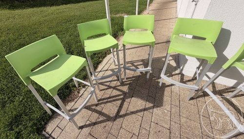 Bild 301 - 4 Barhocker