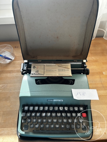 158 Olivetti analoge Schreibmaschine