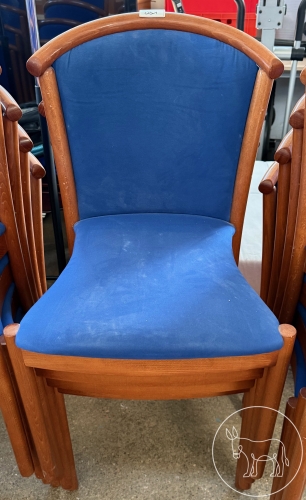 Bild 031 - 4 Stück Vollholzsessel mit Stoffbezug