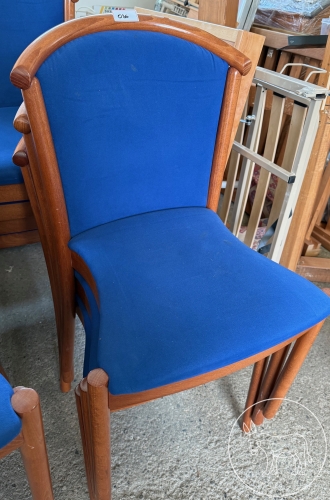 Bild 036 - 3 Stück Vollholzsessel mit Stoffbezug