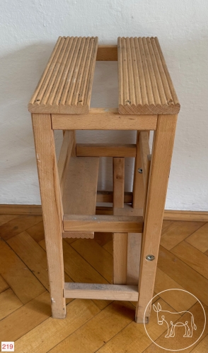 219 - ausklappbare Holztreppe