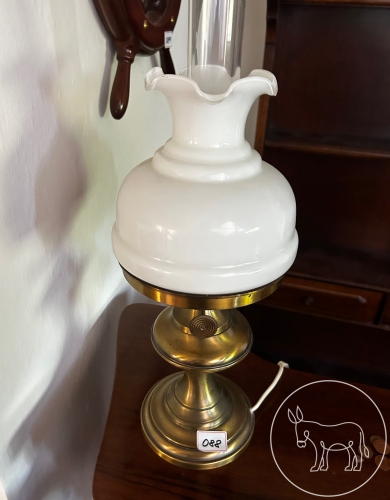 Bild 088 - Messinglampe