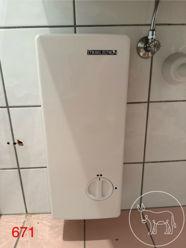 Bild 671 - Durchlauferhitzer