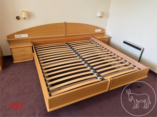 Bild 197 - Ehebett