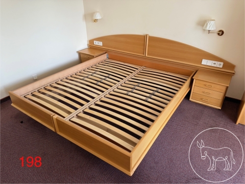 Bild 198 - Ehebett