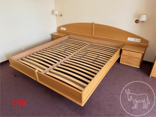 Bild 199 - Ehebett