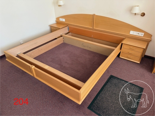 Bild 204 - Ehebett