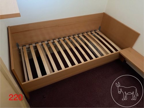 Bild 220 - Kinderbett