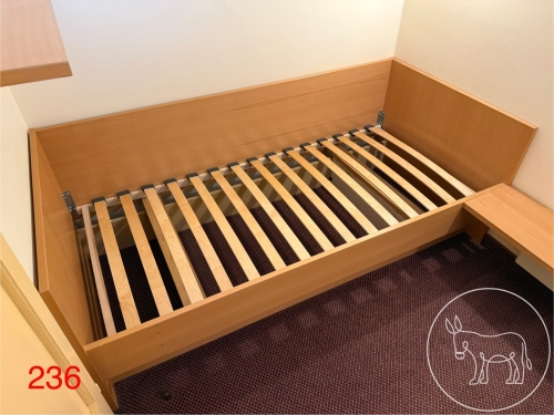 Bild 236 - Kinderbett