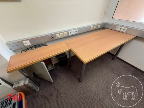 Bild 749 - Bürotisch