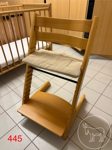 Bild 445 - Stokke Kinderstuhl