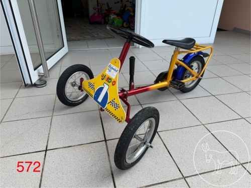 Bild 572 - Kinderfahrzeug