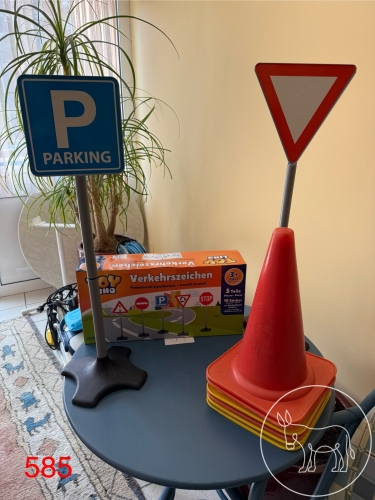 Bild 585 - Verkehrszeichen Konvolut