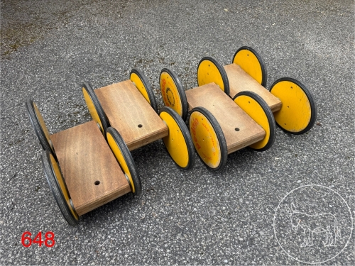 Bild 648 - Pedalos Kinderfahrzeug