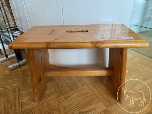 043 - Trittschemel