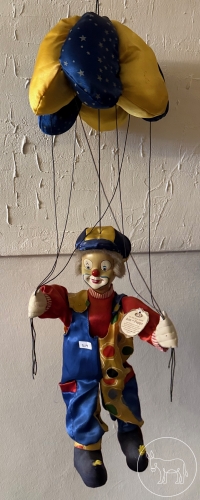 019 - 50 Jahre alter Clown