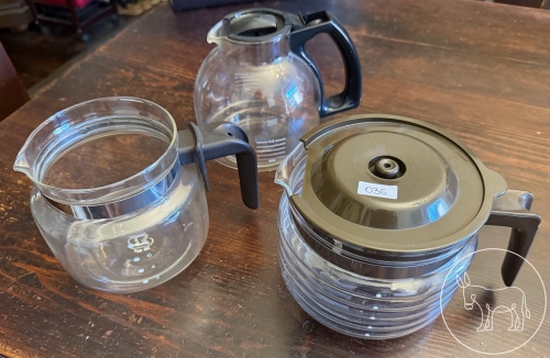 Bild 036 - 3 Kaffee-Kannen