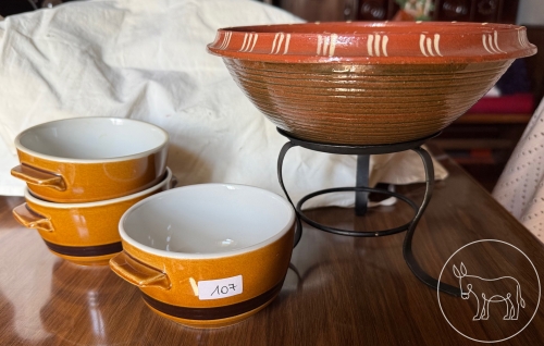 Bild 107 - Ton Schalen Konvolut