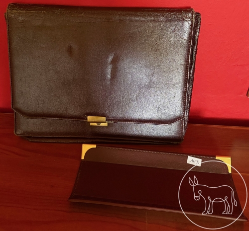 Bild 143 - Diverse Utensilien (Leder etc.)