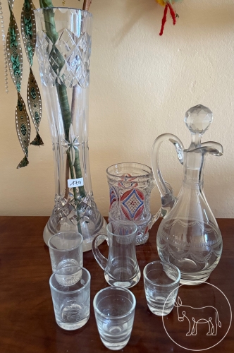 Bild 179 - Geschliffene Kristall-Utensilien