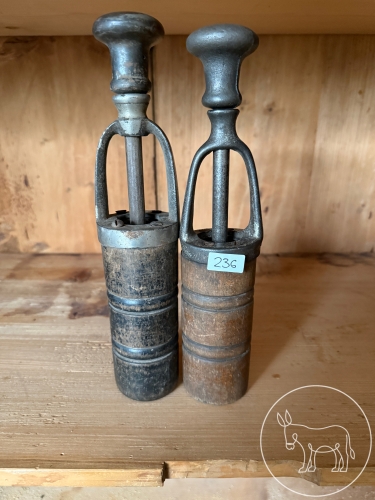 Bild 236 - 2 antike Korken-Stopfer