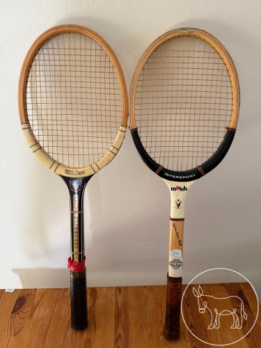 Bild 242 - 2 antike Tennisschläger