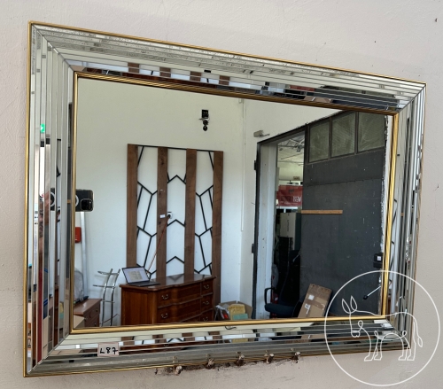 Bild 087 - Wandspiegel Goldrahmen