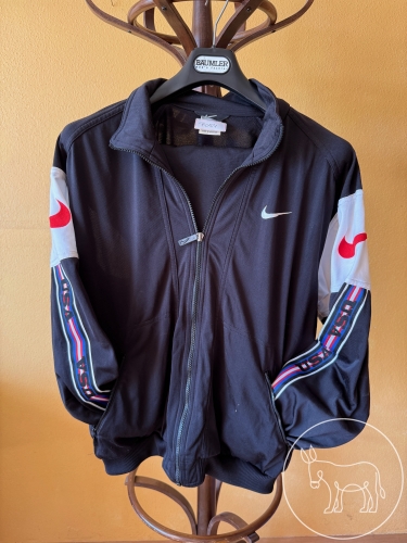 Bild 054 - Retro-Jogger von Nike