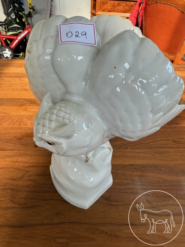 29 - Porzellanfigur Vogel