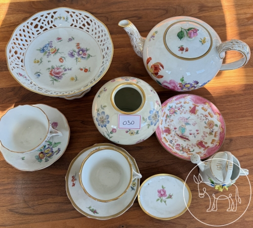 30 - Porzellan Konvolut