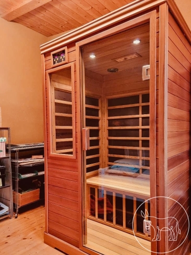 Neuwertige Zedernholz-Infrarot-Sauna