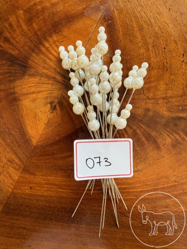 Bild 073 - Hutnadeln