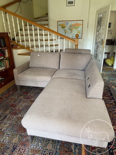 106 - L-Couch