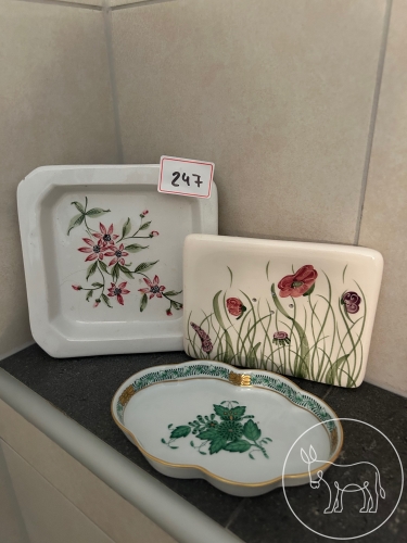 Bild 247 - Schalen und Seifenhalter